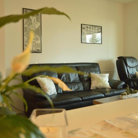 Family Apartment Julia Termeno Εξωτερικό φωτογραφία